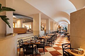 Hilton Rome Airport