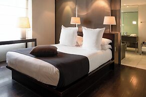 Establishment Hotel