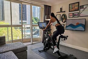 Mantra 2 Bond Street Sydney