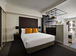Mantra 2 Bond Street Sydney