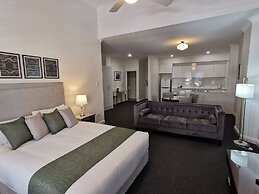 Adelaide Mansions Serviced Apartments
