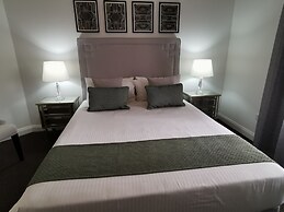 Adelaide Mansions Serviced Apartments
