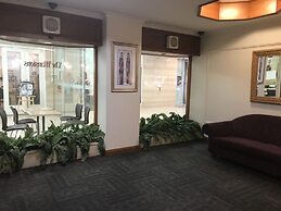 Adelaide Mansions Serviced Apartments