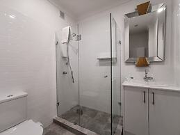 Adelaide Mansions Serviced Apartments