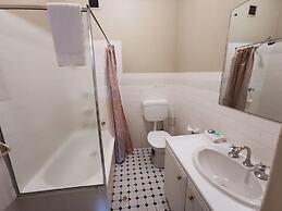 Adelaide Mansions Serviced Apartments
