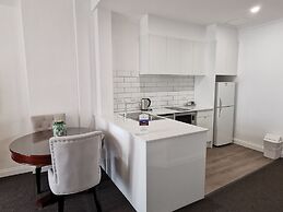 Adelaide Mansions Serviced Apartments
