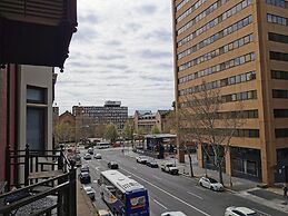Adelaide Mansions Serviced Apartments
