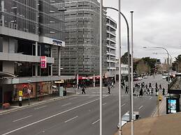 Adelaide Mansions Serviced Apartments