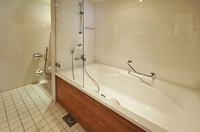 Crowne Plaza Helsinki by IHG