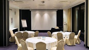 Crowne Plaza Helsinki by IHG