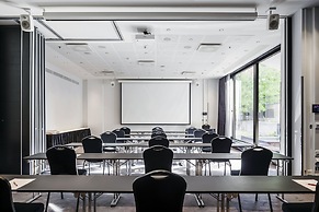 Crowne Plaza Helsinki by IHG