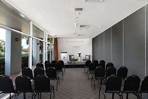 Rydges Bankstown
