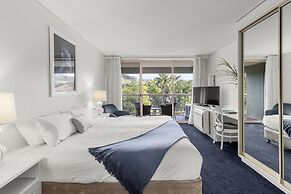 Pacific Bay Resort