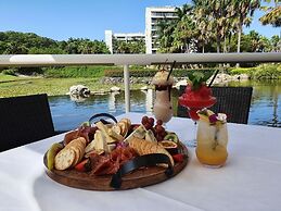 Pacific Bay Resort