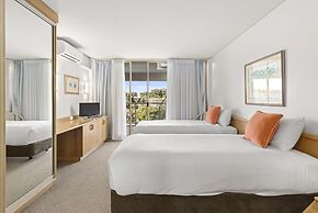 Pacific Bay Resort