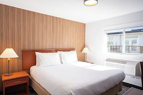 Travelodge by Wyndham Langley
