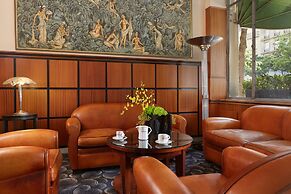 Hôtel Raspail Montparnasse