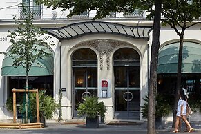 Hôtel Raspail Montparnasse