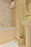 Hotel Renoir*** Paris Montparnasse