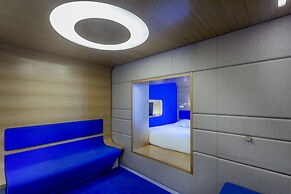 Hotel Odyssey