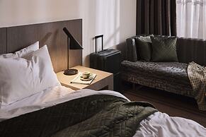 Rydges World Square