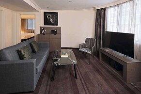 Rydges World Square