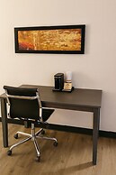 Village Inn & Suites