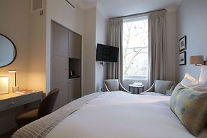 54 Queens Gate Hotel