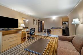 Best Western Marquis Inn & Suites