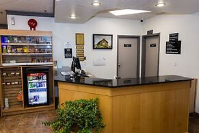 Super 8 by Wyndham Drayton Valley