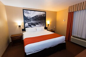 Super 8 by Wyndham Drayton Valley