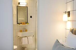 Hotel Moderniste