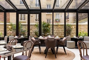 Hotel Moderniste