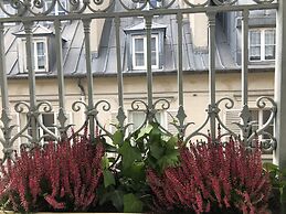 Hotel Corona Rodier Paris