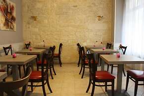 Hotel Excelsior Republique