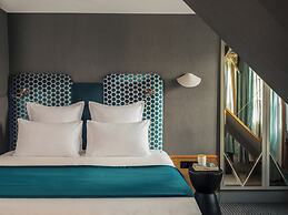 Handsome Hotel