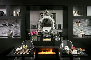 Le Petit Madeleine Hôtel