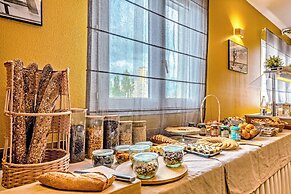 Logis Hotel Center