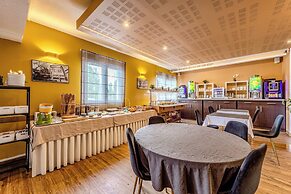 Logis Hotel Center