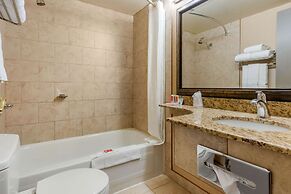 Super 8 by Wyndham Macleod Trail Calgary
