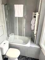 Hipotel Belgrand Edith Piaf