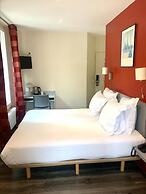 Hipotel Belgrand Edith Piaf