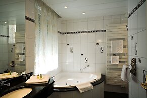 Hotel Bristol