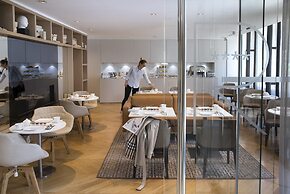 Hotel R de Paris