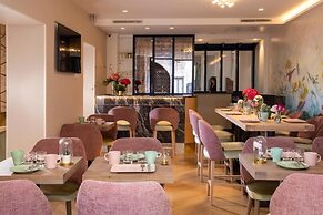 Hotel Des Arts Paris Montmartre