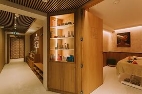 Grand Tonic Hotel & SPA NUXE