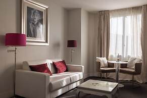 Hotel Renoir