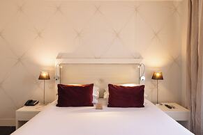Hotel Renoir