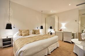Hotel Renoir