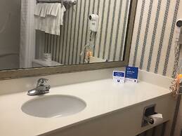 Comfort Inn & Suites University
